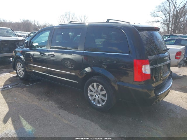2016 CHRYSLER TOWN & COUNTRY 2C4RC1BG2GR291034 Photo 2