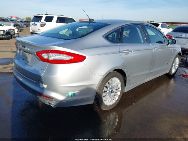 Ford Fusion Energi Se Luxury 2015 3FA6P0PU7FR226047 Image 4
