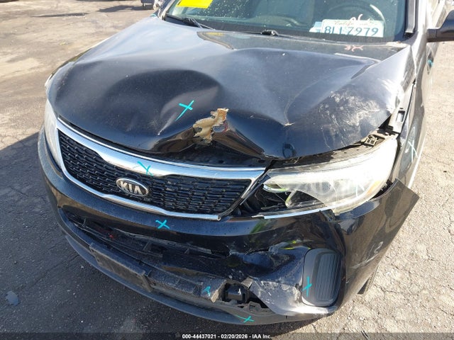 5XYKT3A69FG621289 KIA SORENTO LX