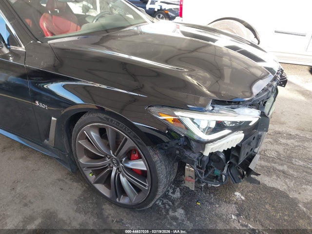 JN1FV7EK3JM530264 Infiniti Q60 3.0t Red Sport 400