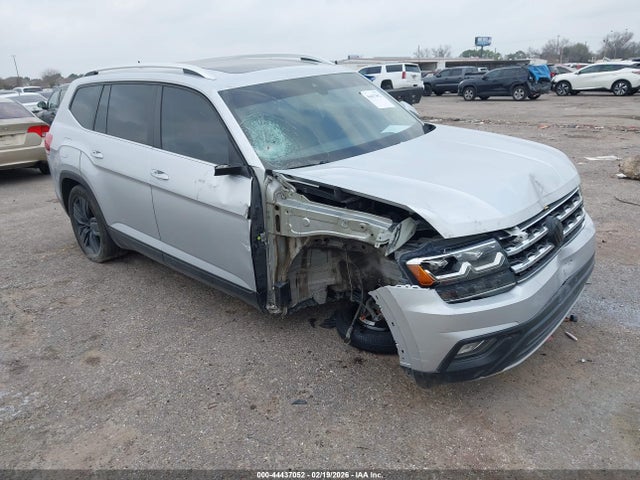 2019 VOLKSWAGEN ATLAS 1V2WR2CA1KC596171
