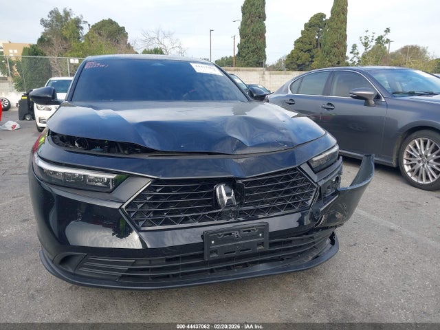 1HGCY1F25SA018352 Honda ACCORD LX