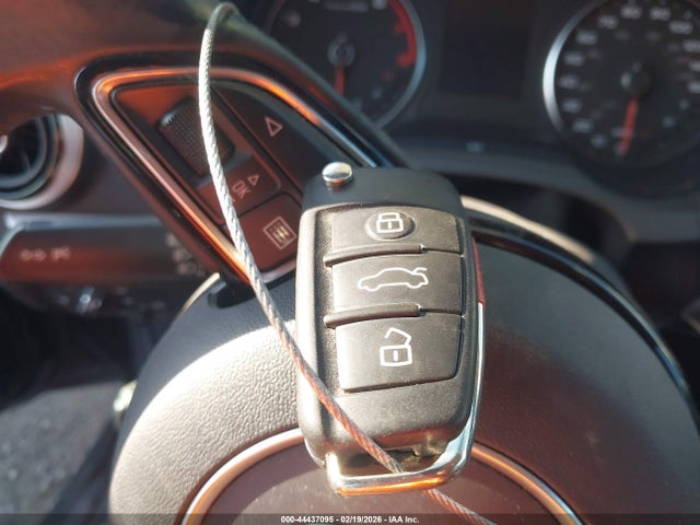 2016 AUDI A3 WAUA7GFFXG1067307 Photo 10