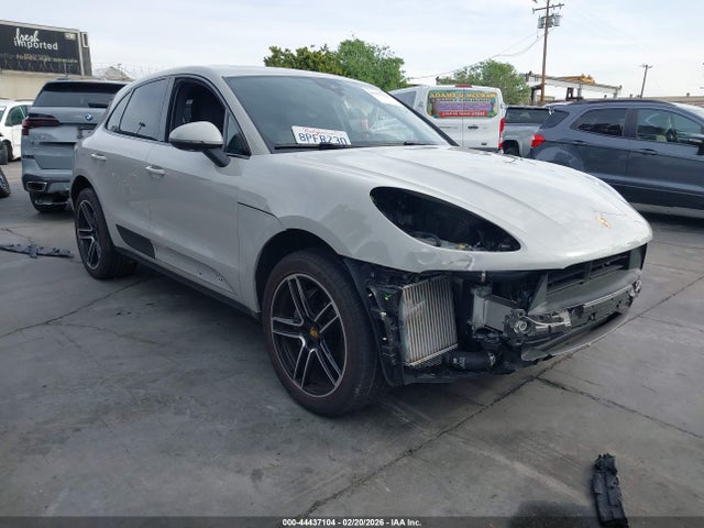 2020 PORSCHE MACAN WP1AB2A55LLB34332 Photo 0