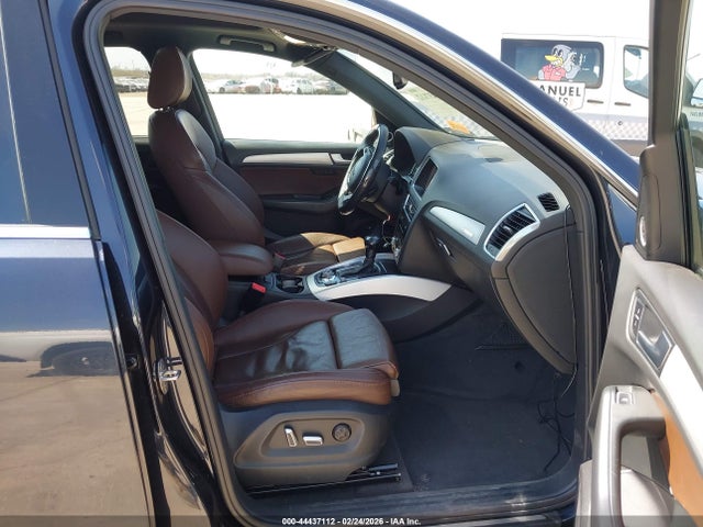 2015 AUDI Q5 HYBRID WA1C8BFP7FA135026 Photo 4