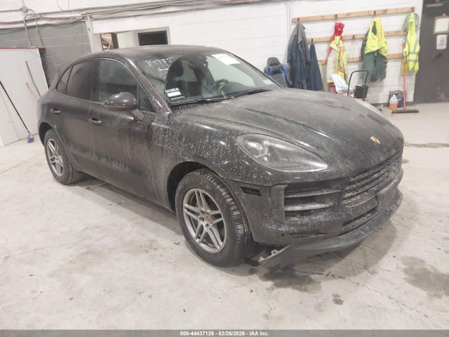 2019 PORSCHE MACAN WP1AA2A52KLB00219