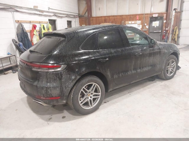 2019 PORSCHE MACAN WP1AA2A52KLB00219 Photo 3