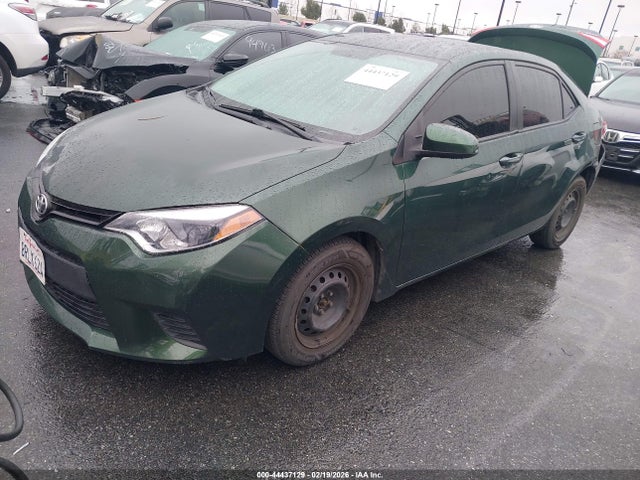 Toyota Corolla Le Eco 2014 2T1BPRHE7EC070682 Image 2