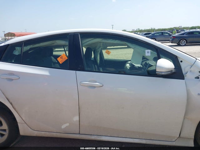 JTDKBRFU7G3011555 Toyota Prius Two