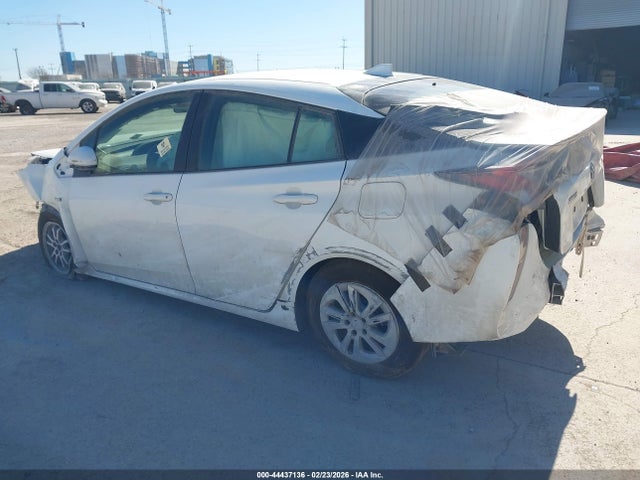 JTDKBRFU7G3011555 Toyota Prius Two