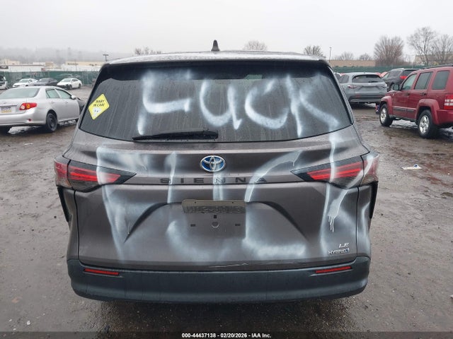 Продажа на аукционе авто 2021 Toyota Sienna Le, vin: 5TDKRKEC4MS046608, номер лота: 44437138