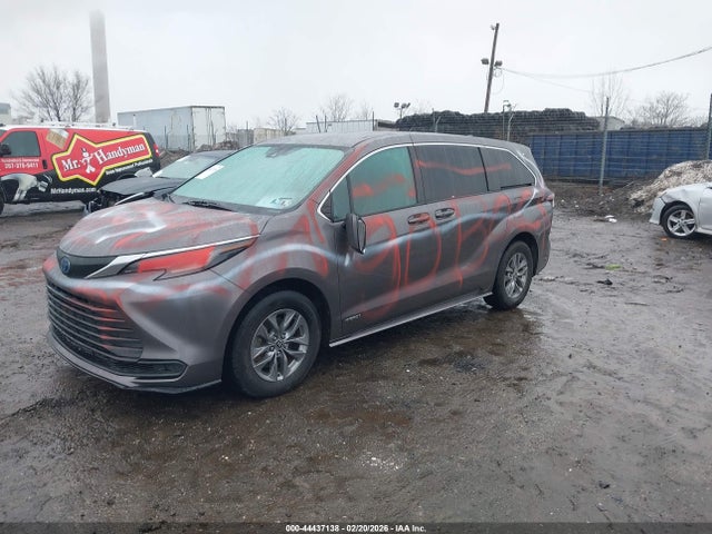 Продажа на аукционе авто 2021 Toyota Sienna Le, vin: 5TDKRKEC4MS046608, номер лота: 44437138