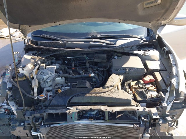 2015 Nissan Altima 2.5 მანქანა იყიდება აუქციონზე, vin: 1N4AL3APXFC125612, აუქციონის ნომერი: 44437144