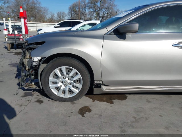 2015 Nissan Altima 2.5 მანქანა იყიდება აუქციონზე, vin: 1N4AL3APXFC125612, აუქციონის ნომერი: 44437144