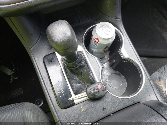 5TDZARFH1KS052033 Toyota Highlander
