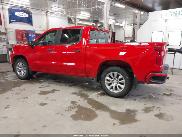 3GCPYBEK9MG181923 Chevrolet Silverado 1500 4wd Short Bed Custom