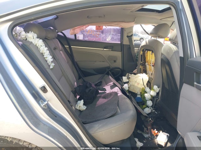 44437186 :رقم المزاد ، 5NPD84LF9HH064277 vin ، 2017 Hyundai Elantra Limited مزاد بيع