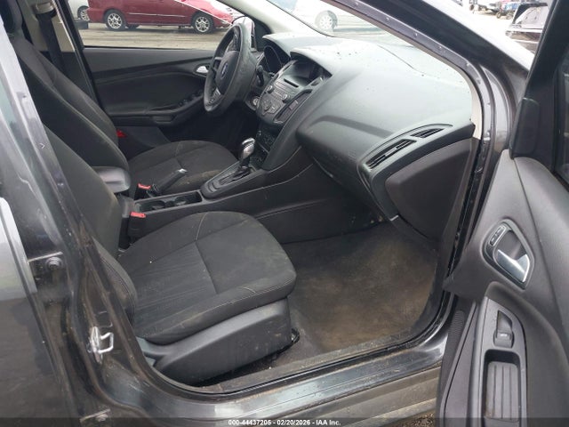 Ford FOCUS SE 2015 1FADP3F20FL221876 Image 5
