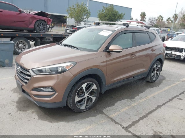 2016 HYUNDAI TUCSON KM8J3CA29GU160504 Photo 1
