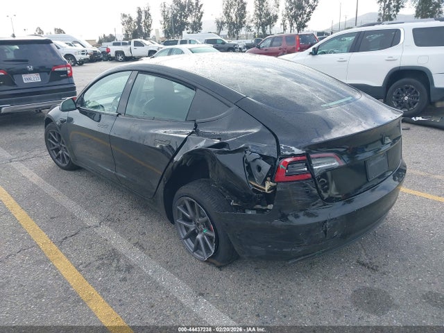 2022 TESLA MODEL 3 5YJ3E1EAXNF109824 Photo 2