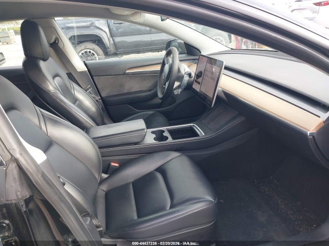 2022 TESLA MODEL 3 5YJ3E1EAXNF109824 Photo 4