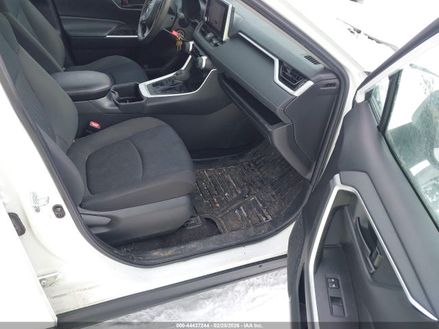 Toyota RAV4 LE 2023 2T3F1RFV2PC360568 Image 5