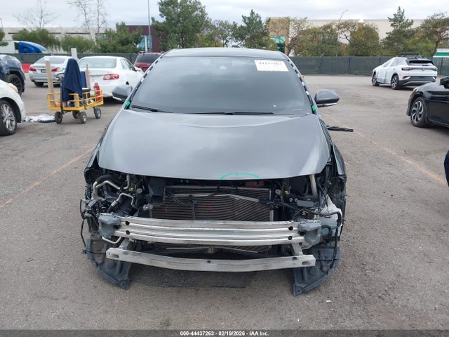 JTDKARFP8H3061427 Toyota Prius Prime Premium