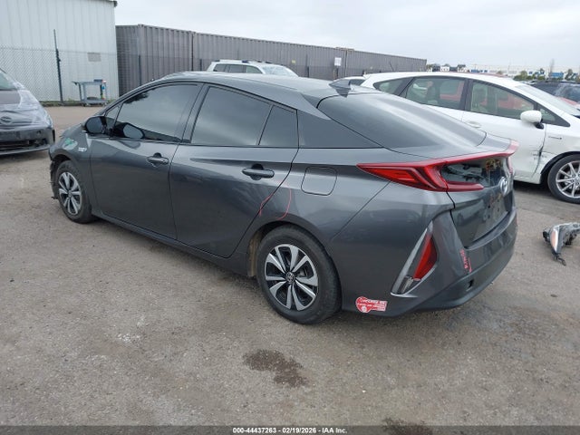 JTDKARFP8H3061427 Toyota Prius Prime Premium