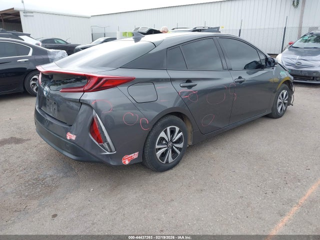 JTDKARFP8H3061427 Toyota Prius Prime Premium