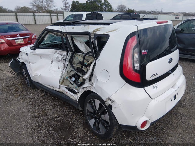 2015 KIA SOUL KNDJX3A55F7134160 Photo 2