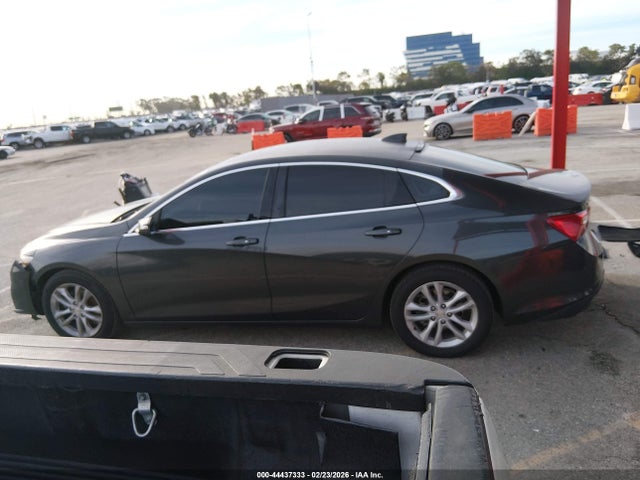 1G1ZE5ST1GF320957 Chevrolet MALIBU 1LT
