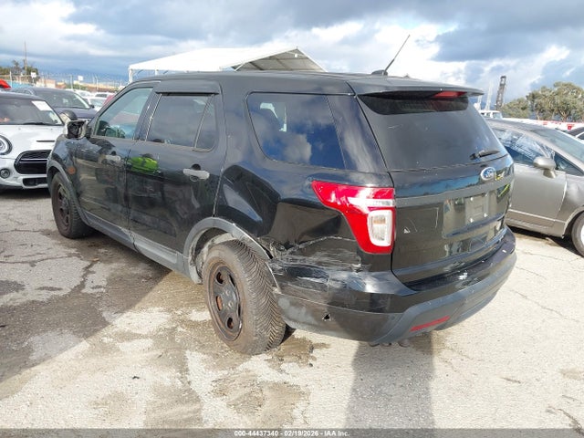 Ford Utility Police Interceptor 2015 1FM5K8AR5FGA66535 Image 3