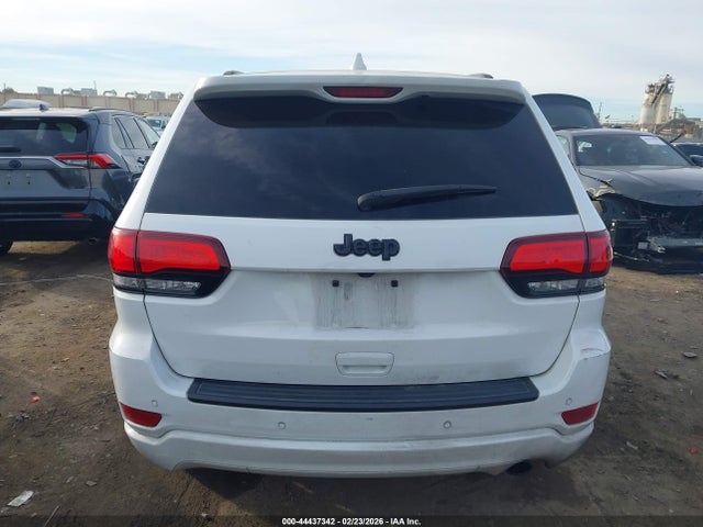 1C4RJEAG9MC681664 Jeep Grand Cherokee Laredo X 4x2