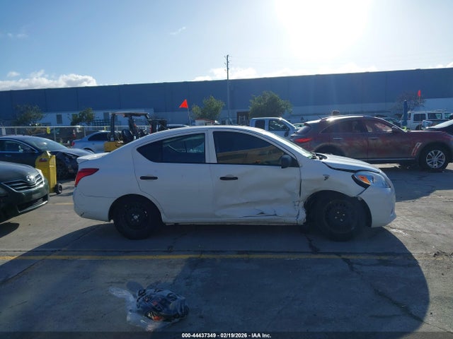 Nissan Versa 1.6 S+ 2014 3N1CN7AP7EL818602 Image 13