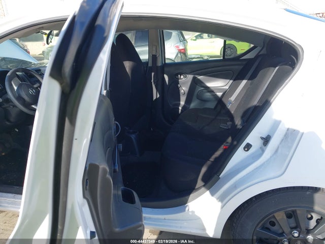 Nissan Versa 1.6 S+ 2014 3N1CN7AP7EL818602 Image 8