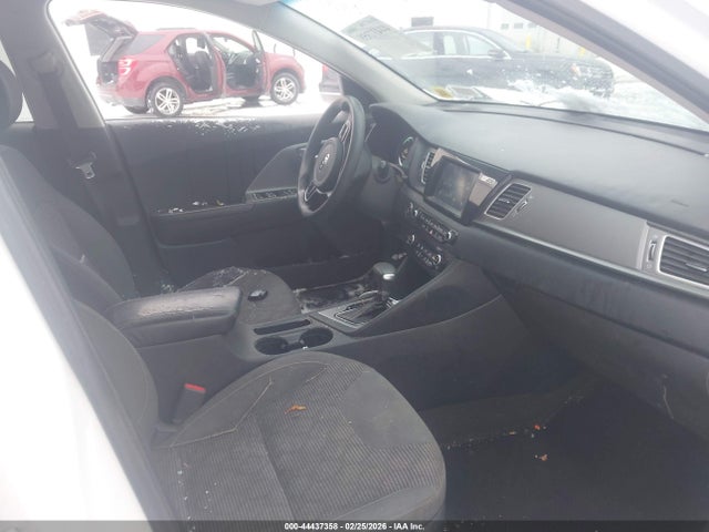 2019 KIA NIRO KNDCB3LC8K5338749 Photo 4