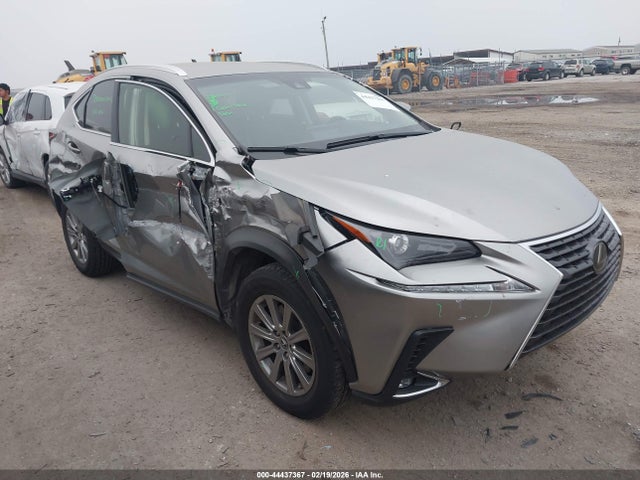 2018 LEXUS NX 300 JTJYARBZ2J2111555