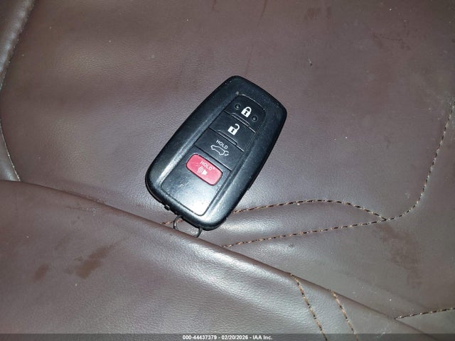 2021 TOYOTA RAV4 HYBRID JTMRWRFV7MD120065 Photo 10