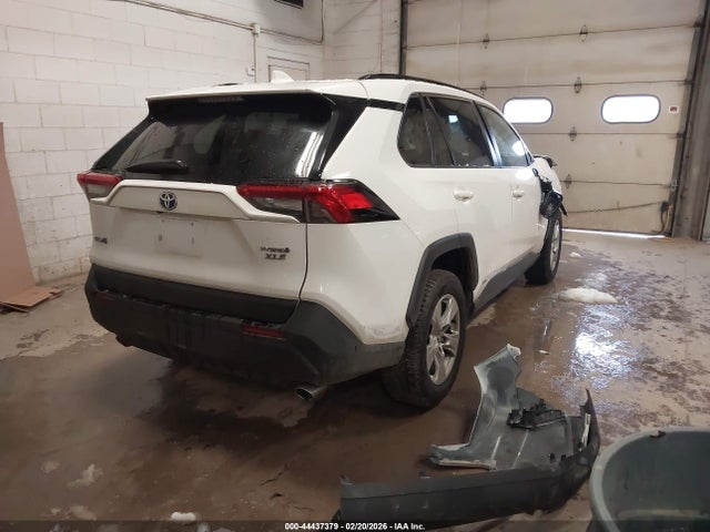 2021 TOYOTA RAV4 HYBRID JTMRWRFV7MD120065 Photo 3