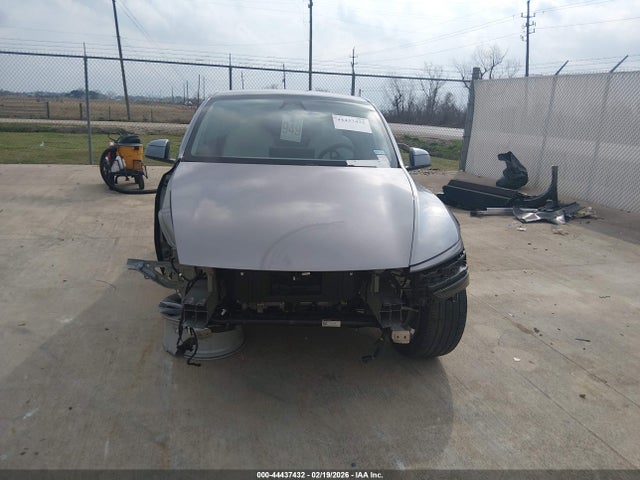 Продажа на аукционе авто 2026 Tesla Model Y Long Range Launch Series/premium All-wheel Drive, vin: 7SAYGDEE3TA396568, номер лота: 44437432