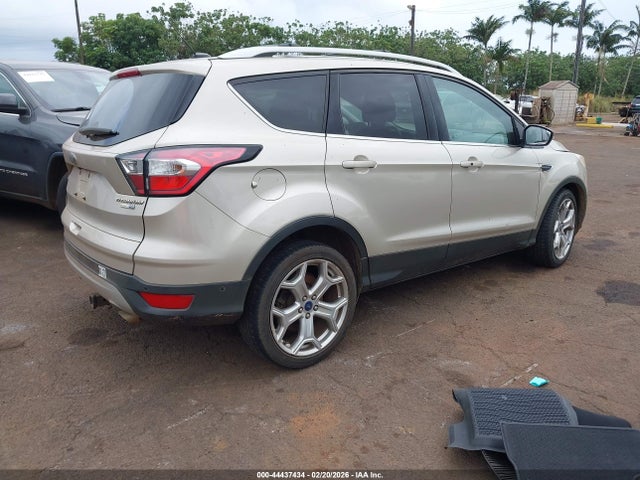 Ford Escape Titanium 2017 1FMCU9JD5HUC90033 Image 4