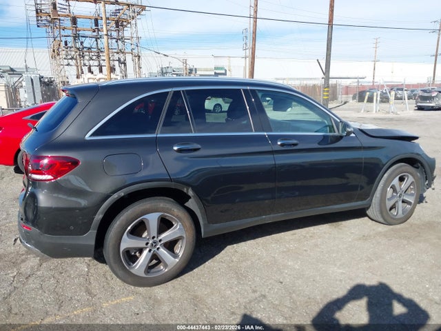 W1N0G8DB8NG117144 Mercedes-Benz Glc 300 Suv
