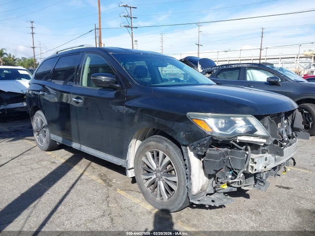 5N1DR2MN6JC612952 Nissan Pathfinder Sv