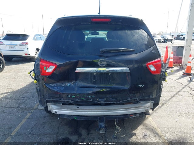 5N1DR2MN6JC612952 Nissan Pathfinder Sv