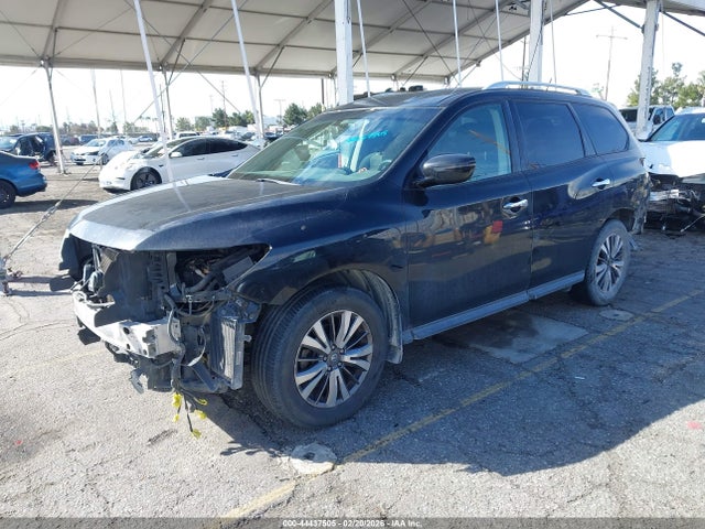 5N1DR2MN6JC612952 Nissan Pathfinder Sv