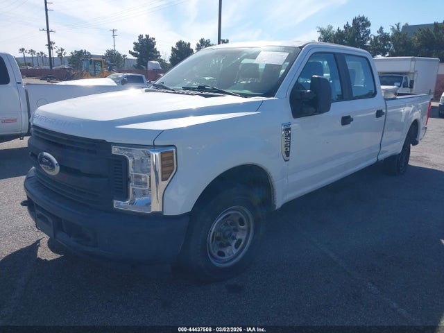 Ford F-250 Xl 2018 1FT7W2A66JEB98261 Image 2
