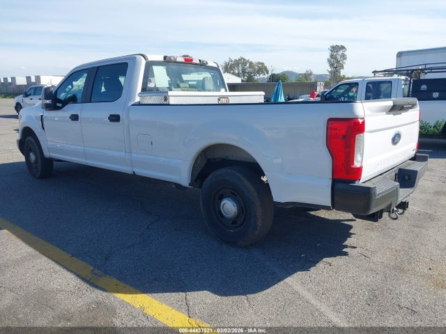 Ford F-250 Xl 2018 1FT7W2A6XJEB98263 Image 3