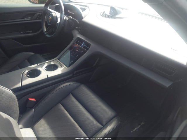44437542 :رقم المزاد ، WP0AB2Y1XLSA52545 vin ، 2020 Porsche Taycan 4s مزاد بيع