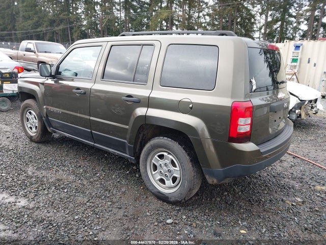 1C4NJPBA7GD502668 Jeep Patriot Sport