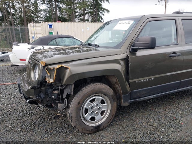 1C4NJPBA7GD502668 Jeep Patriot Sport